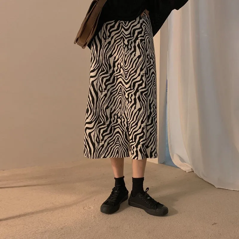 Joskaa Christmas Gift Skirts Women Vintage Ins Zebra Pattern Midi Skirts Ladies All-match High-waist Side-split A-line Harajuku Elegant Trendy Ulzzang